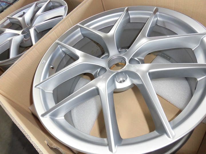 tdmidvue  アルファロメオステルヴィオファーストエディション