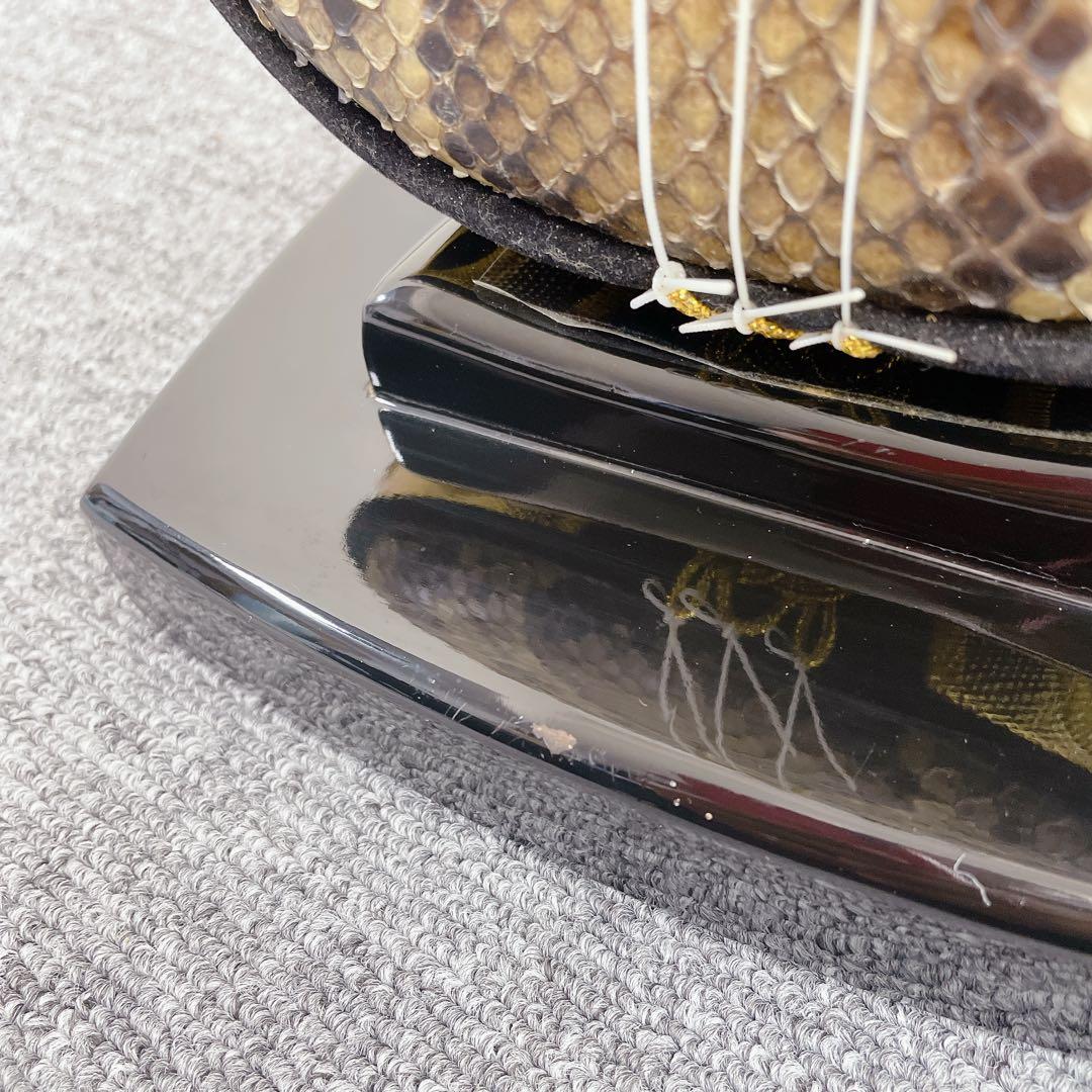 沖縄 三線 蛇皮 スタンド付 和楽器 沖縄民謡 民謡楽器