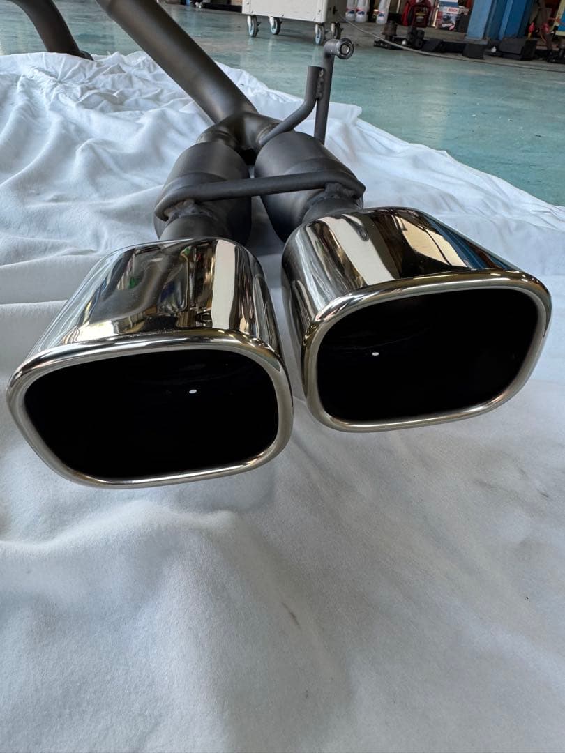 モデリスタマフラー　プラド　GDJ150