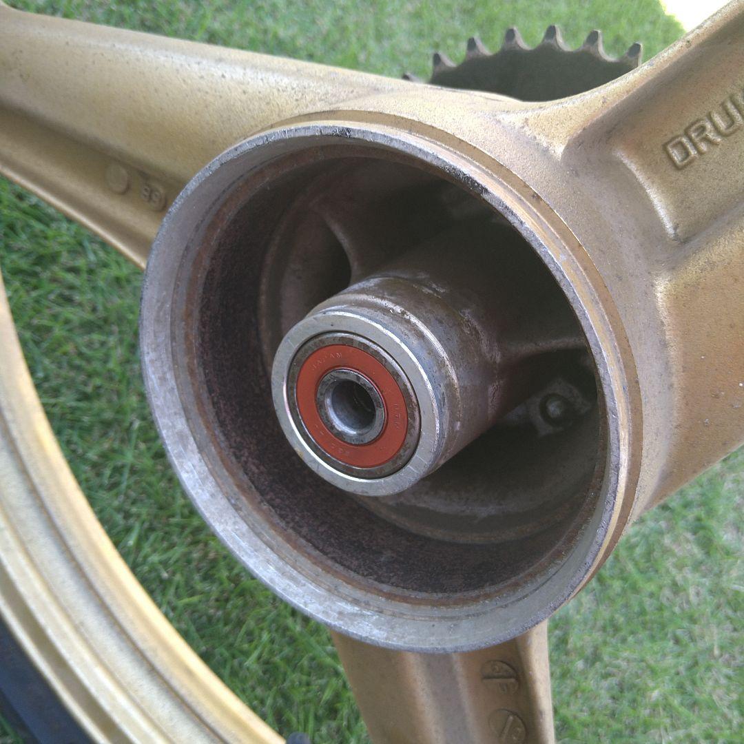 ns50f　純正　FRホイール　チューブレス化