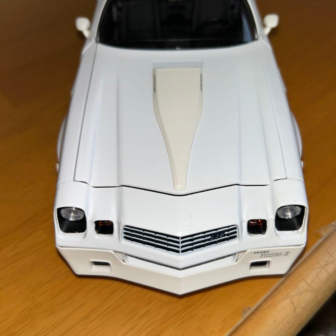 1/18 シボレーZ28ターボZ