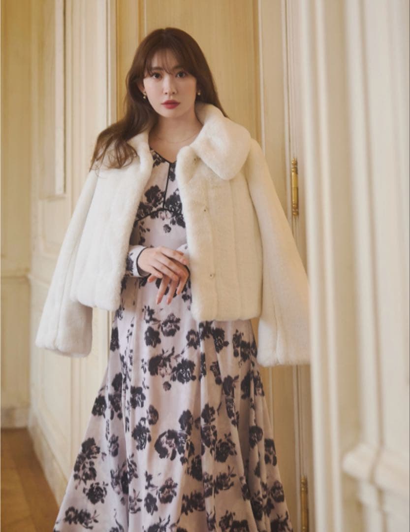 herlipto 【新色】Winter Love Faux Fur Coat