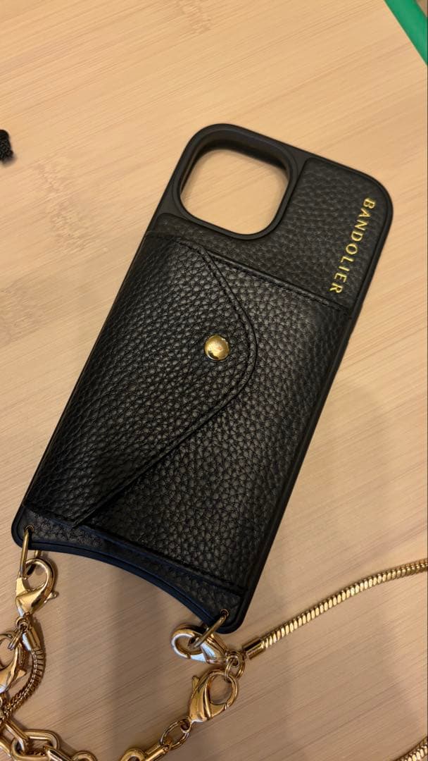 BANDOLIER スマホショルダー スマホケースiphone15