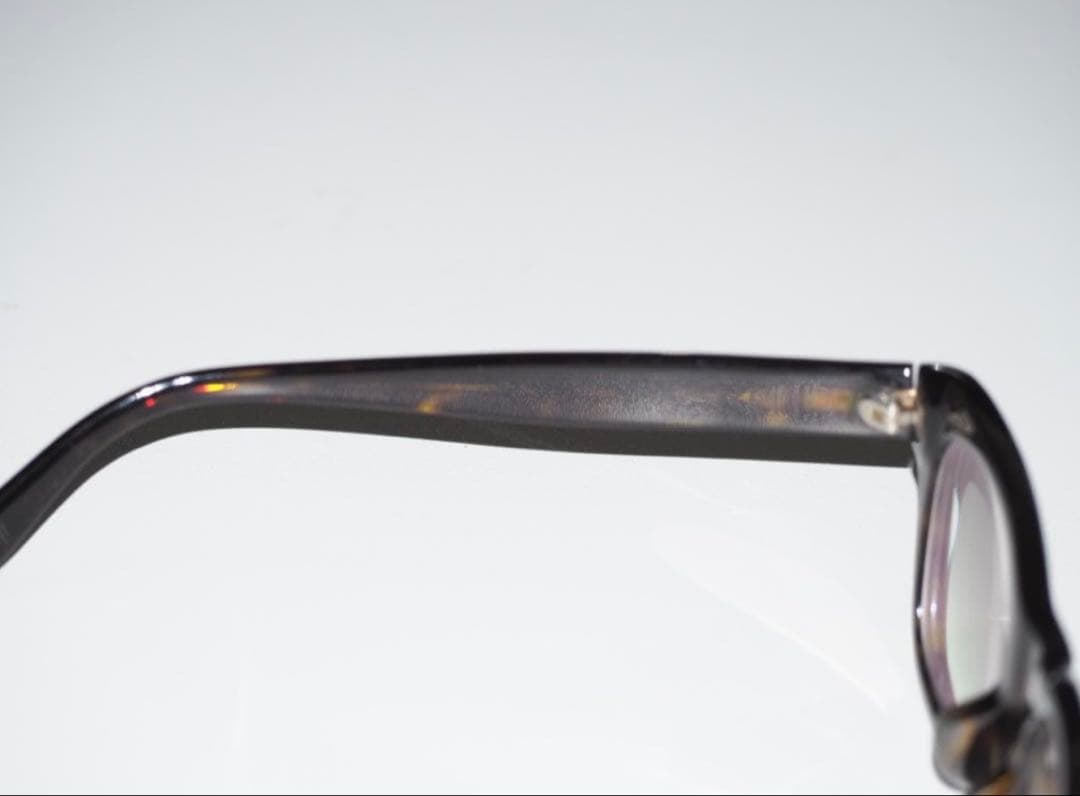 トムフォード クリーニング研磨済_度入り(視力0.2・コンタクト−2.00)