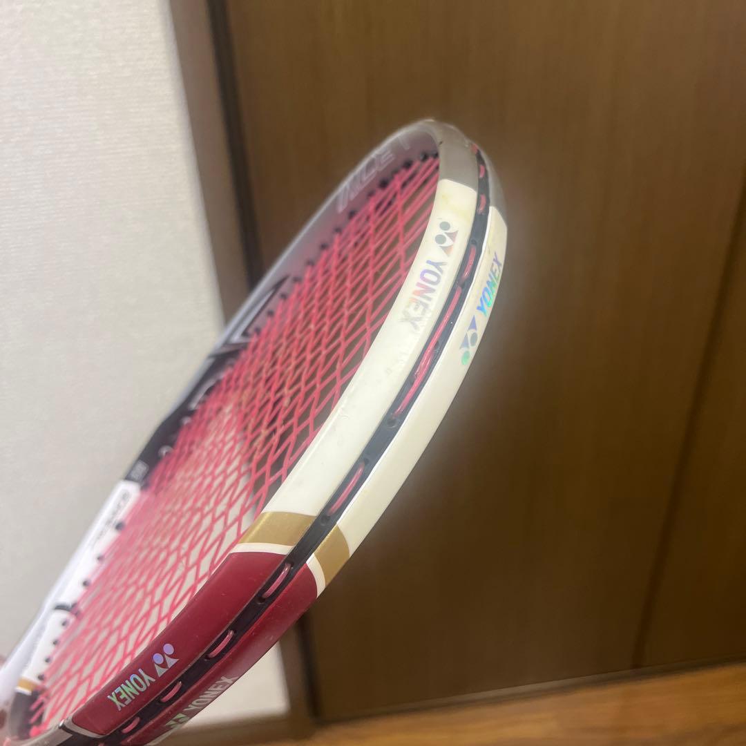 ヨネックス　レーザーラッシュ7v