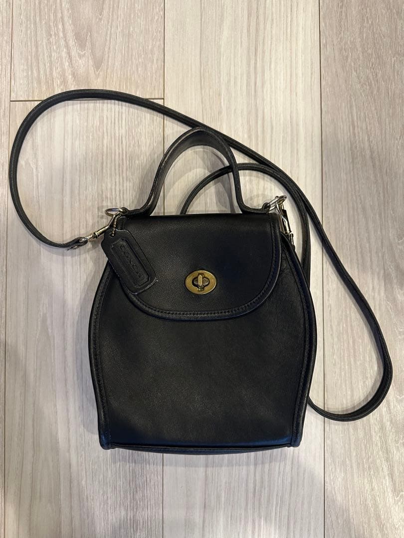 ★*★様 COACH オールドコーチ　黒 レザー ショルダーバッグ 美品
