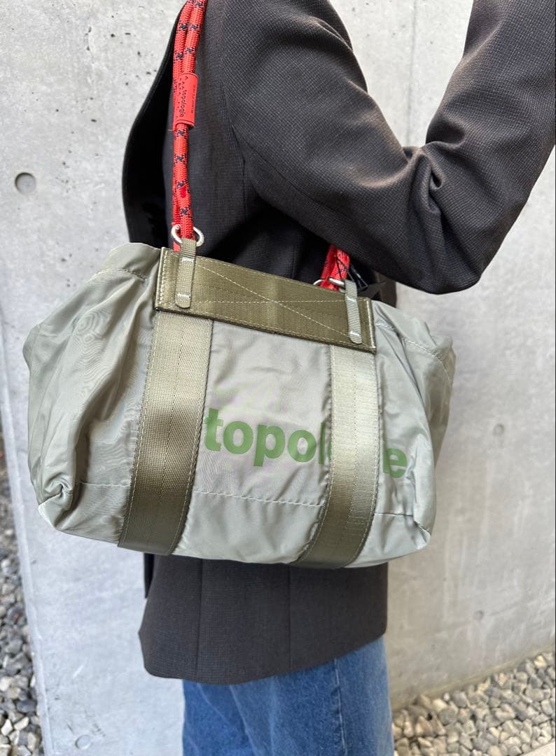 topologie Duffle Small オリーブグリーン　ストラップ付き