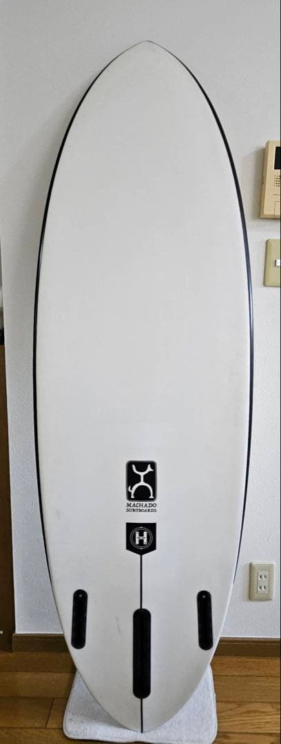 5’6 SUNDAY MACHADO ショートボード　Firewire