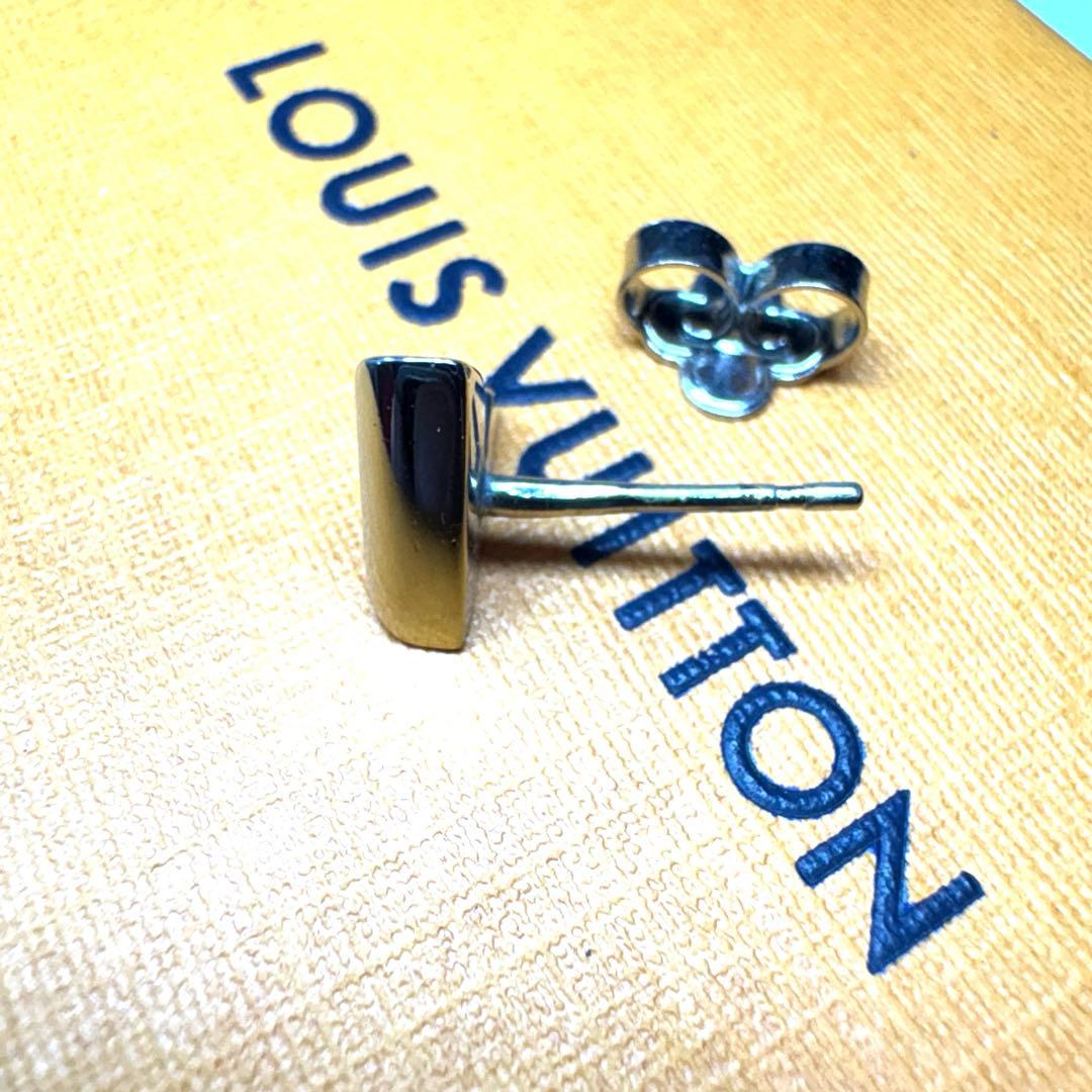 ［極美品］LOUIS VUITTON エセンシャルV 片方のみ