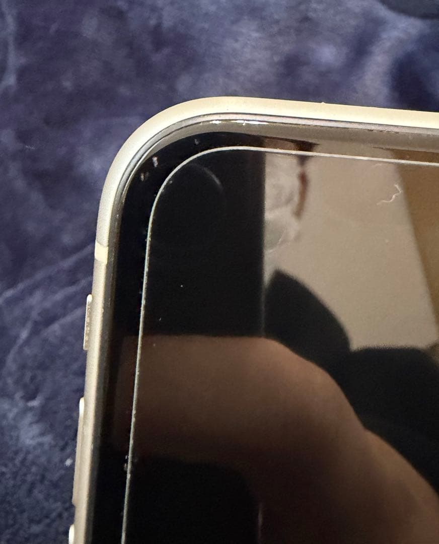 Apple iPhone 11 ホワイト 本体 128gb