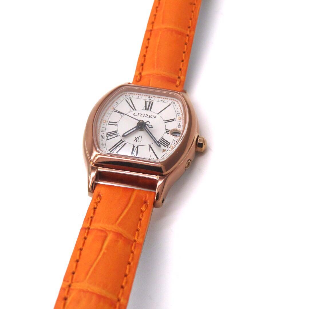 美品 ES9352 05B クロスシー 電波ソーラー シチズン 時計 トノー