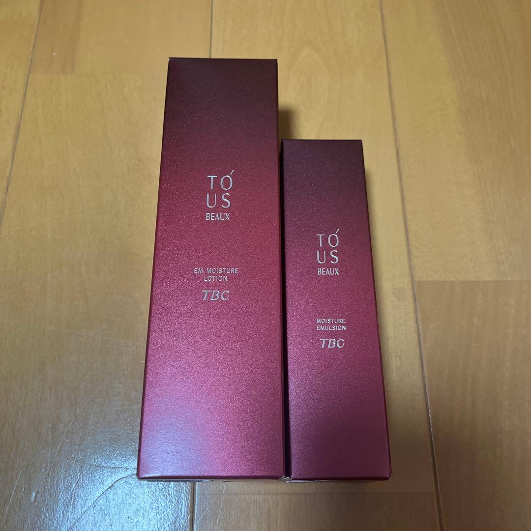 TBC トゥアスボー　化粧水　乳液