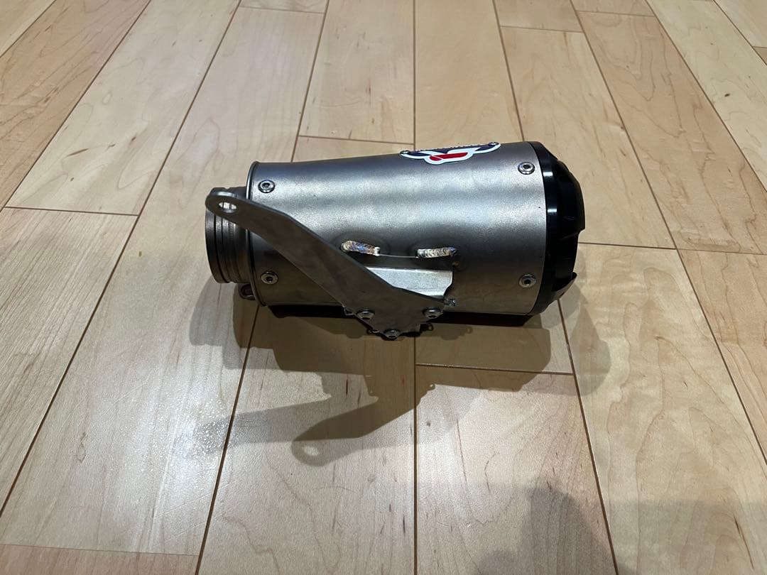 YZF-R1 TERMIGNONI GP2R レーシングスリップオンサイレンサー