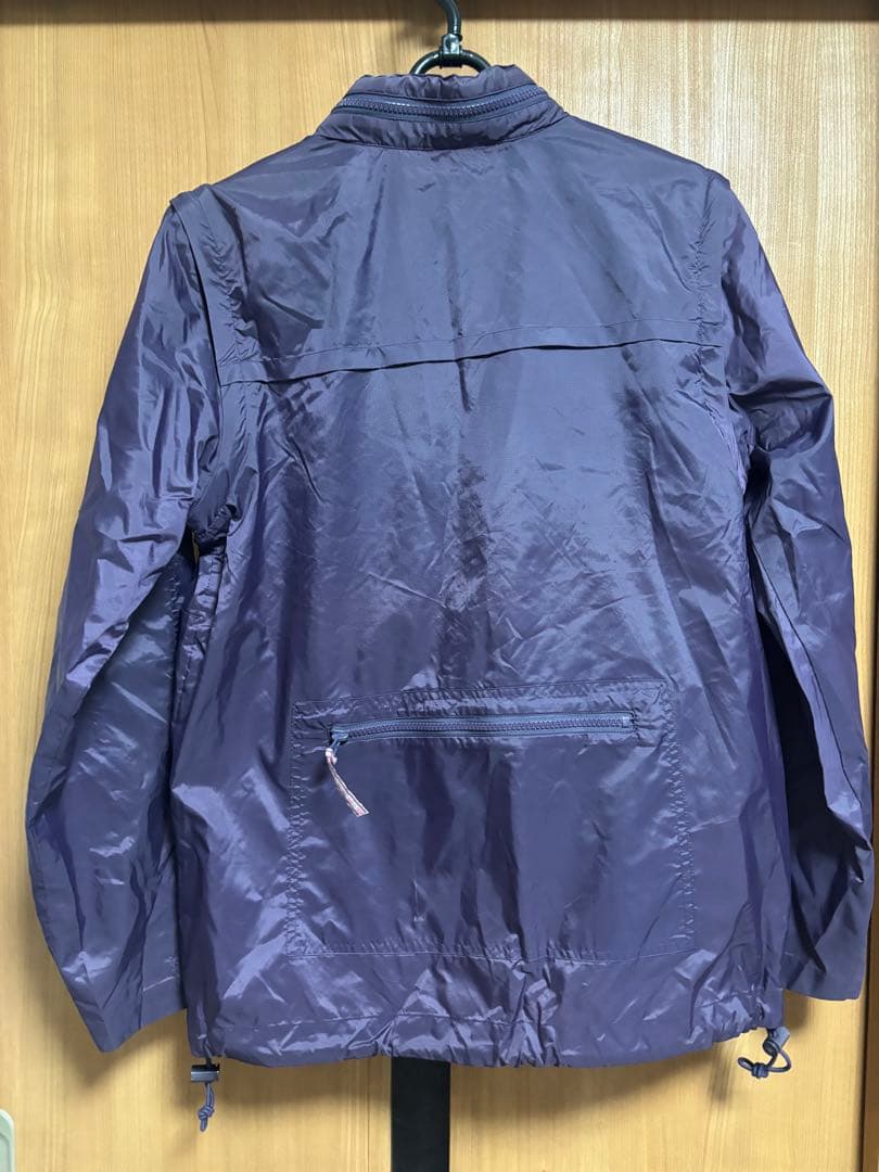 べティーズブルー　紫色 ジッパー付きジャケット