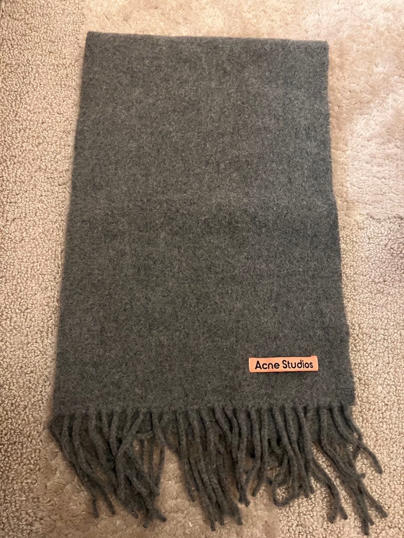 Acne Studios フリンジウールスカーフ