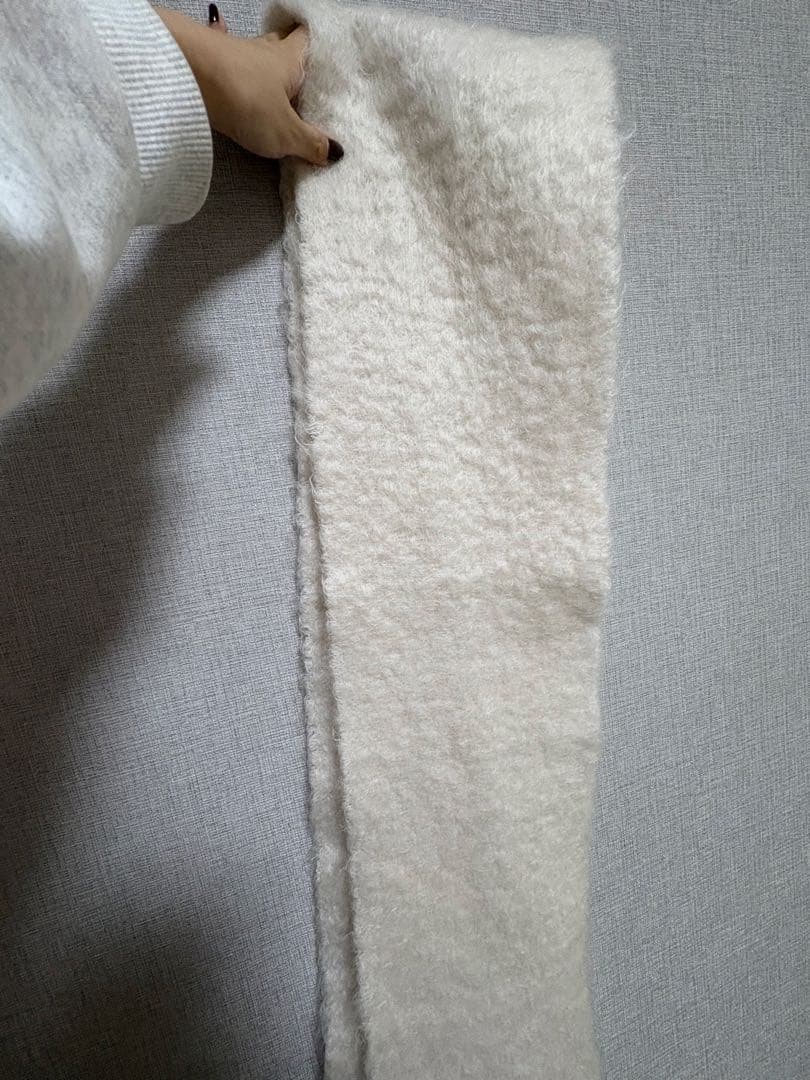 【LOEWE】モヘヤ マフラー ホワイト