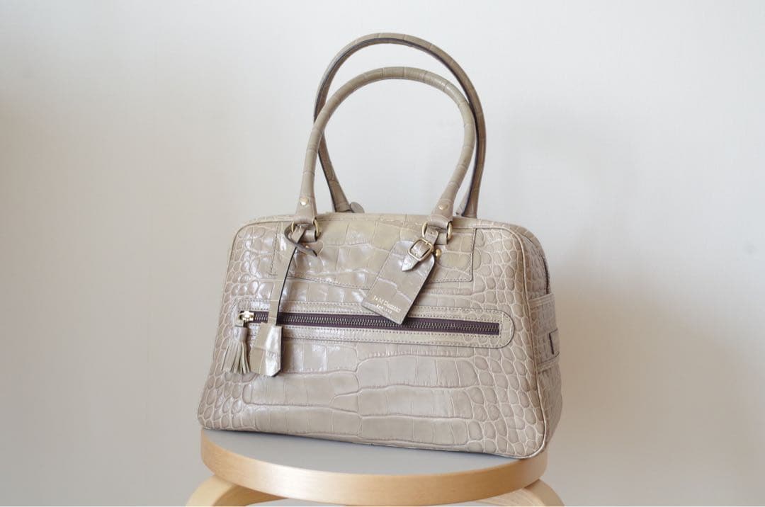 J&M Davidson クロコダイル型押し VIVI グレージュ　ミニボストン