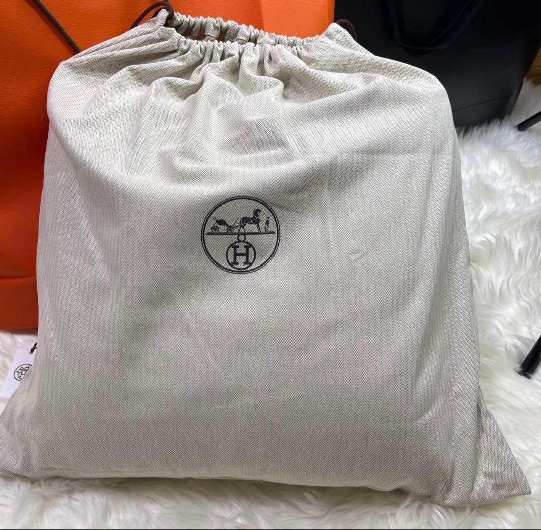 エルメス　クッション 《アヴァロン》 PM 新品未使用品