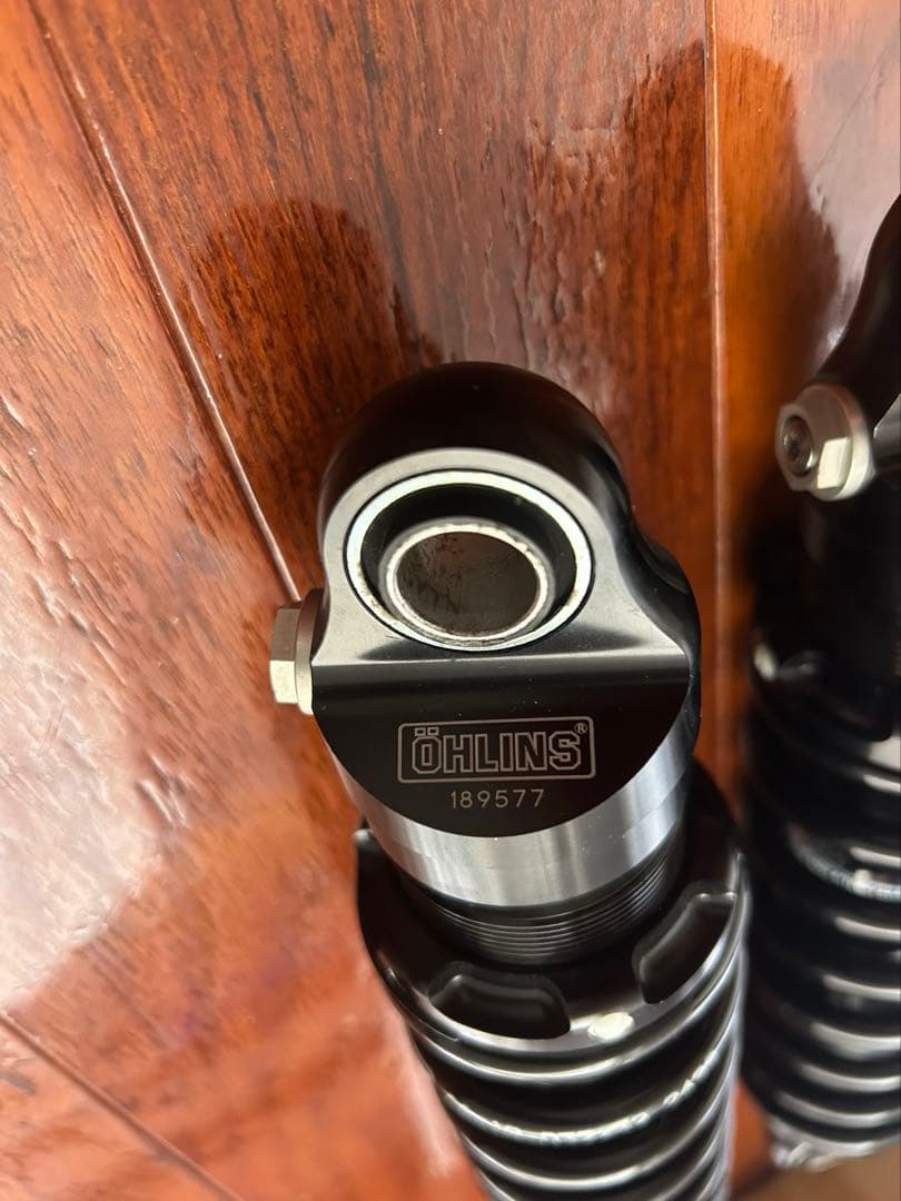 オーリンズ/リアサスペンションHD762〈定価17万円〉