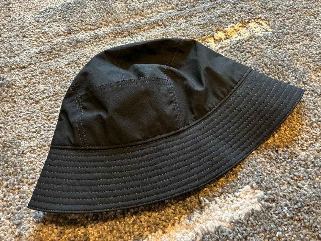 プラダスポーツ　バケットハット　M