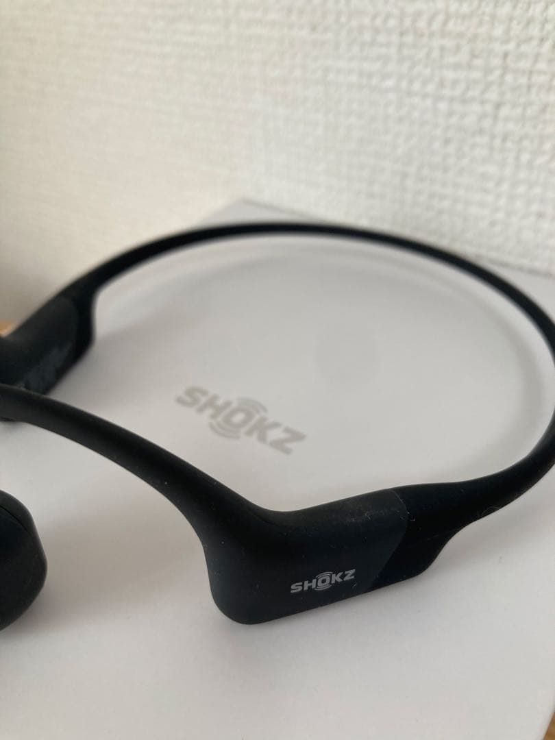 SHOKZ OPENRUN 骨伝導イヤホン オープンイヤー