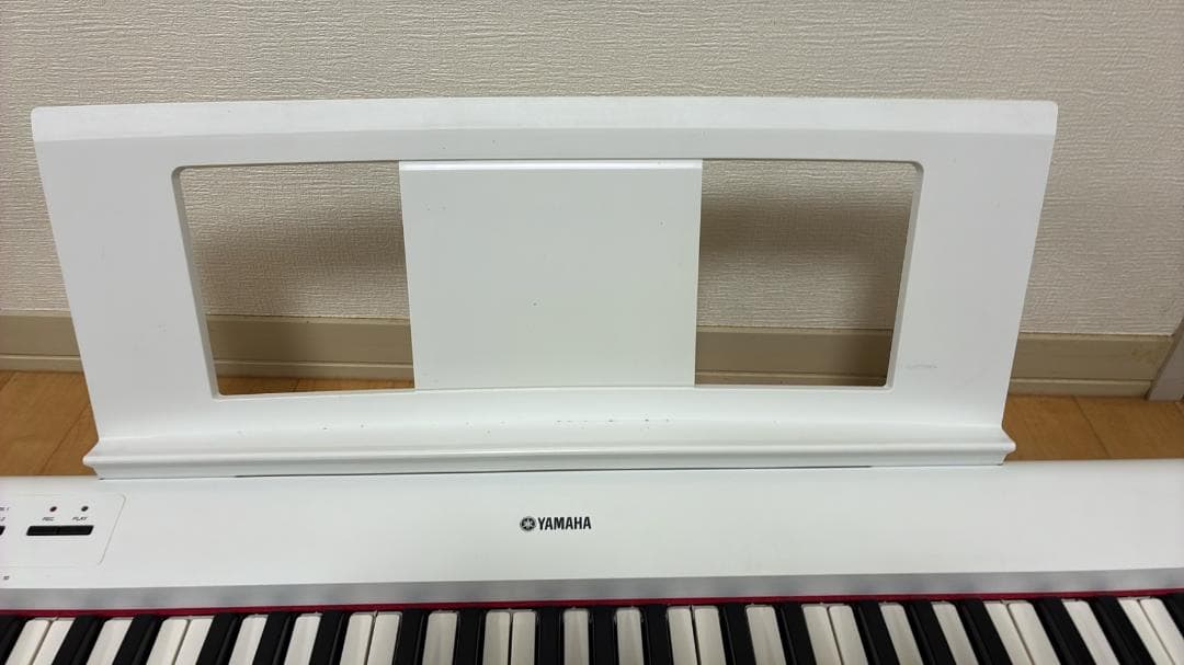 ヤマハ YAMAHA 電子キーボード piaggero ホワイト NP-32WH