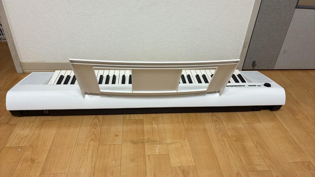 ヤマハ YAMAHA 電子キーボード piaggero ホワイト NP-32WH