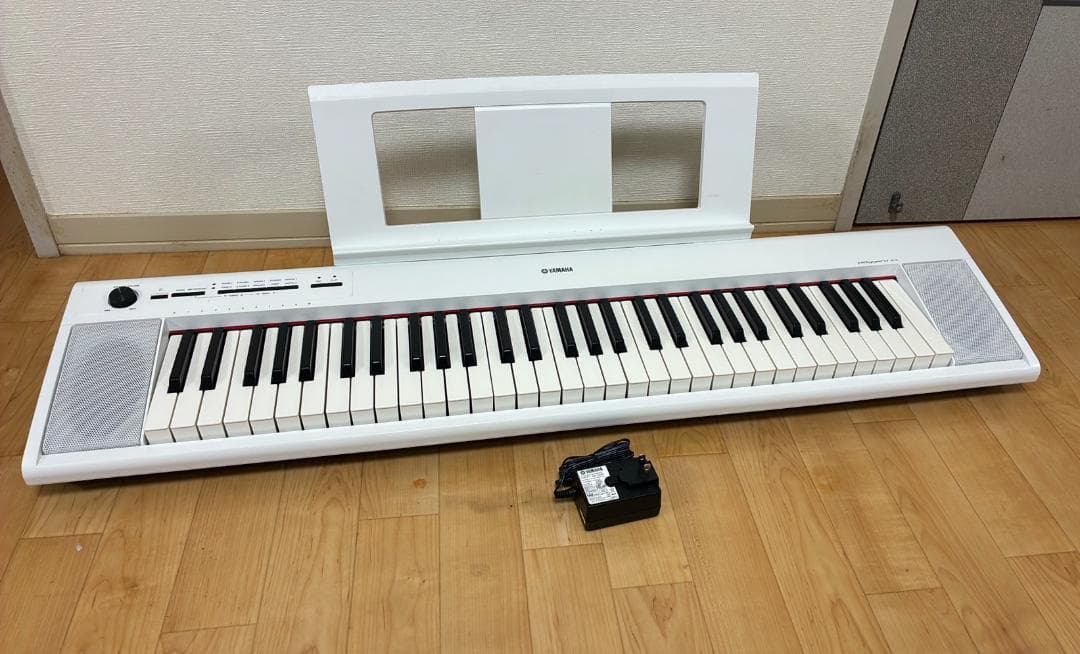 ヤマハ YAMAHA 電子キーボード piaggero ホワイト NP-32WH