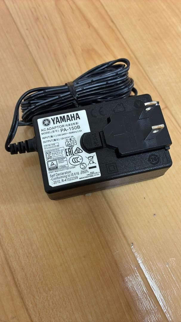 ヤマハ YAMAHA 電子キーボード piaggero ホワイト NP-32WH