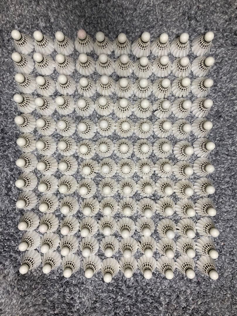 中古シャトル　バドミントン　美品　１２０個