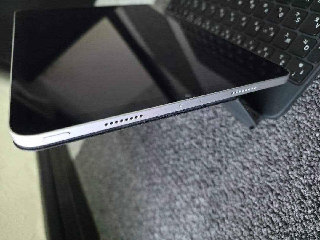 I*i様 iPad pro 11インチ 第３世代 マジックキーボード