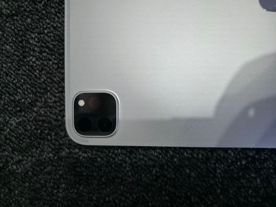 I*i様 iPad pro 11インチ 第３世代 マジックキーボード