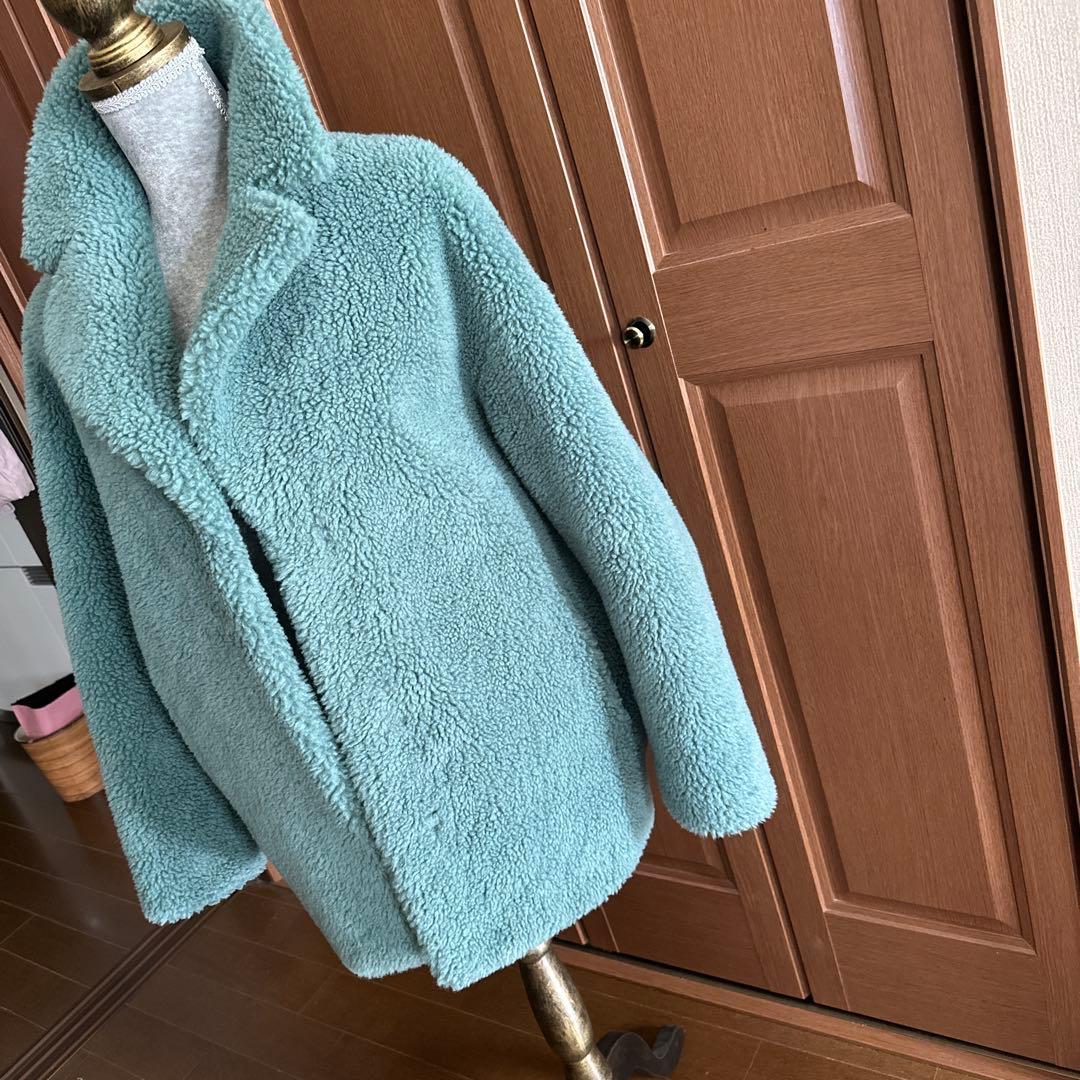 GINI ❤素敵　ミントグリーン ボアコート　チェスター　エメラルド　新品