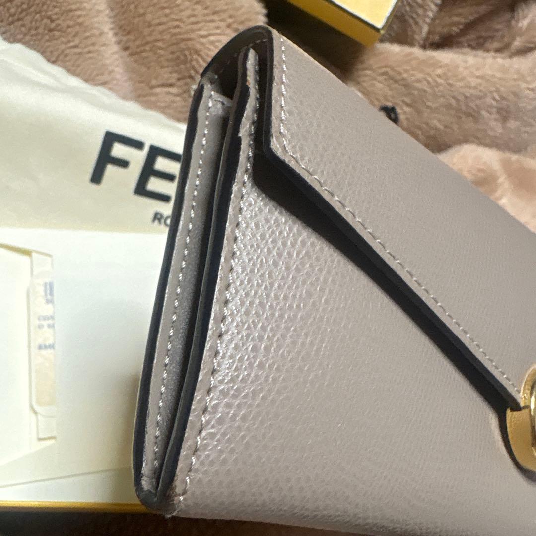 【美品】FENDIグレー長財布 箱付き 正規品