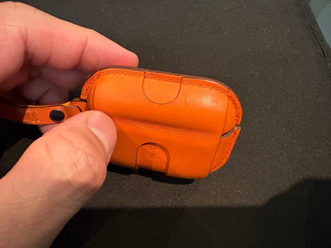 HERMES AirPodsケース