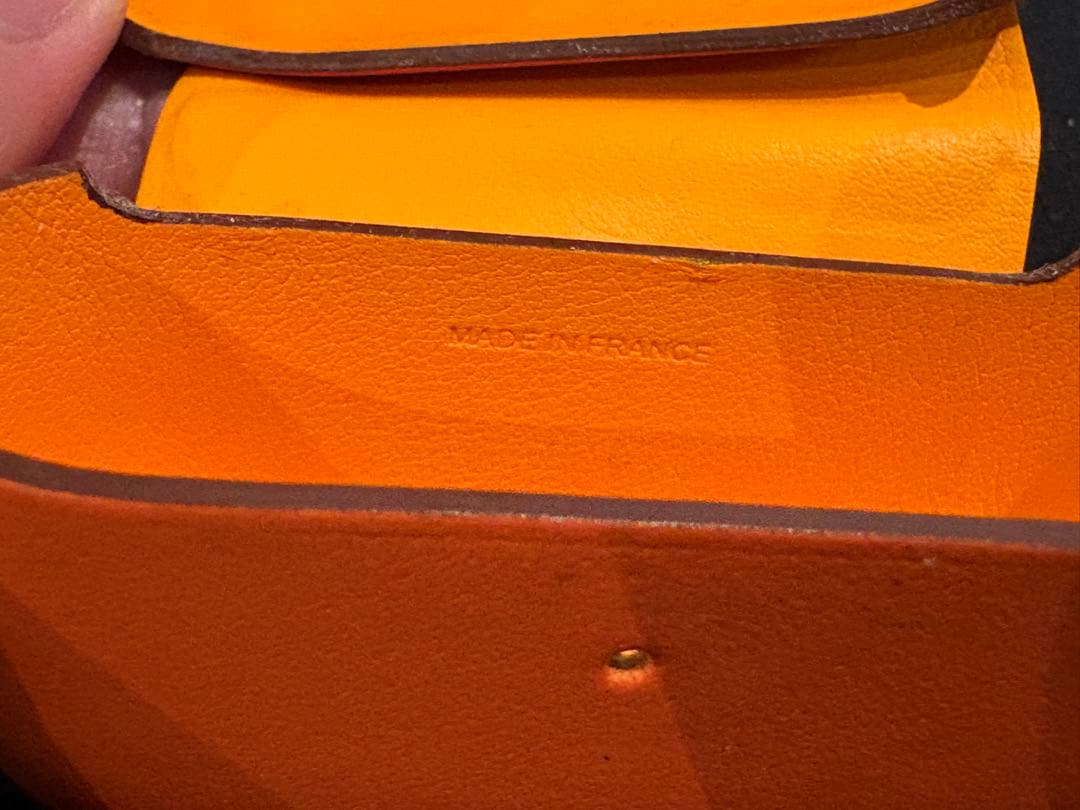 HERMES AirPodsケース