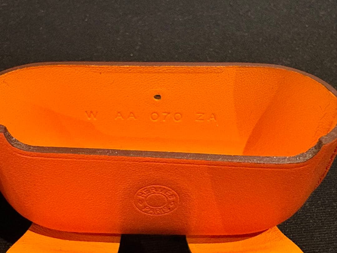 HERMES AirPodsケース
