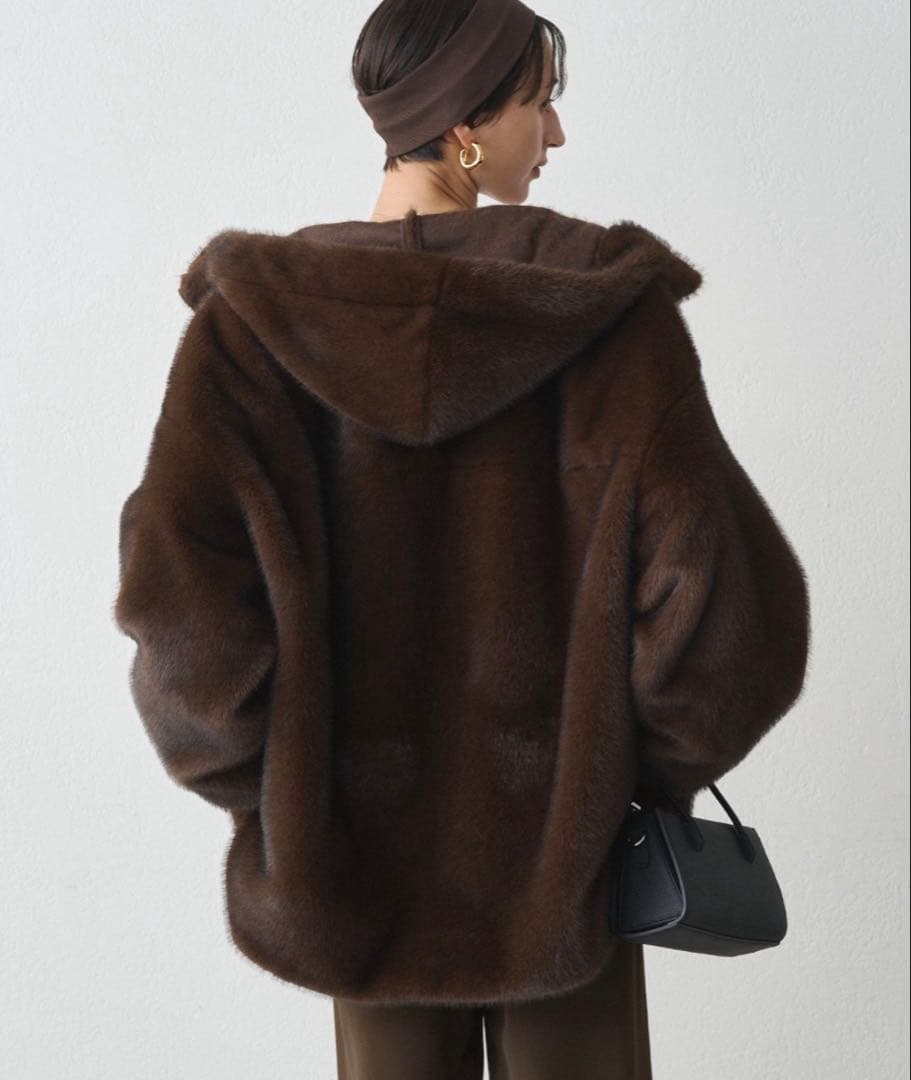 【lounge dress】フードフェイクファーブルゾン【Sサイズ】