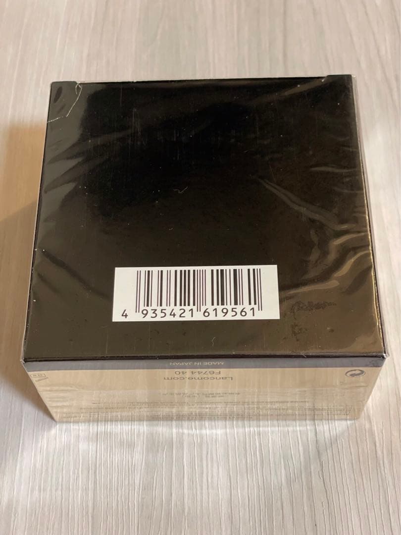 アプソリュ エッセンス　イン　パウダー