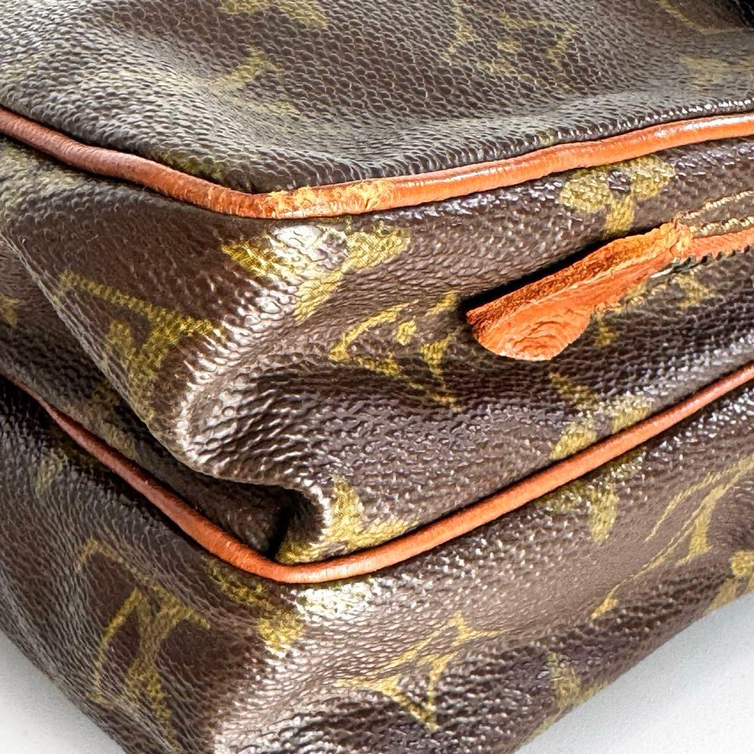 【訳あり】ルイヴィトン M45238 モノグラム ミニアマゾン ショルダーバッグ