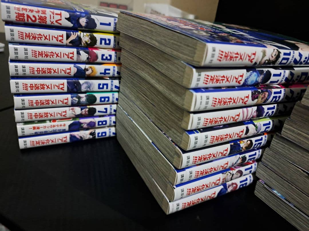 ブルーロック全巻セット 1〜36巻　エピソード凪1〜5巻　特装版付き