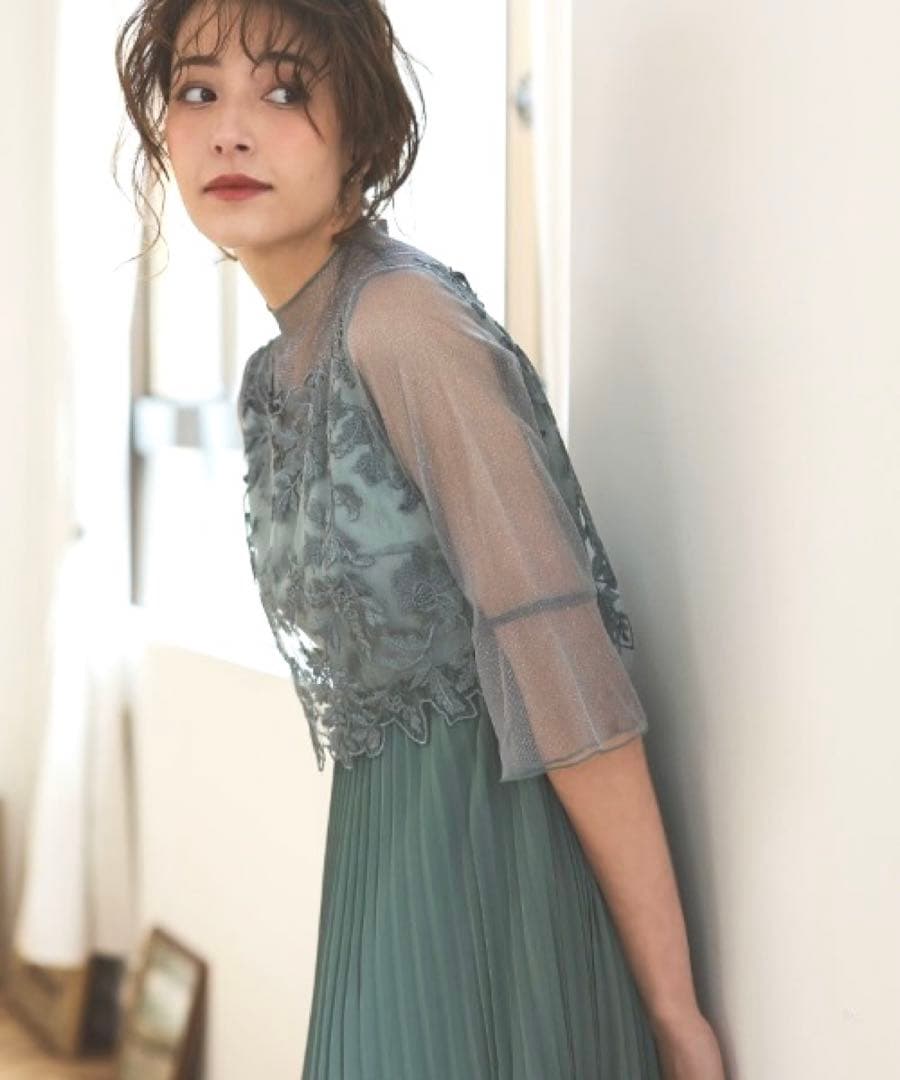 ドリードール メロースリーブ×プリーツドレス　ライトカーキ　グリーン　ミント　緑