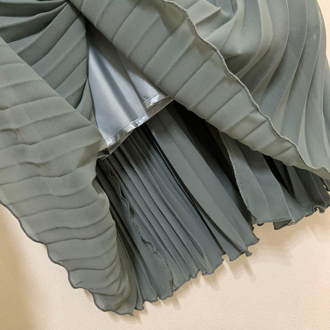 ドリードール メロースリーブ×プリーツドレス　ライトカーキ　グリーン　ミント　緑