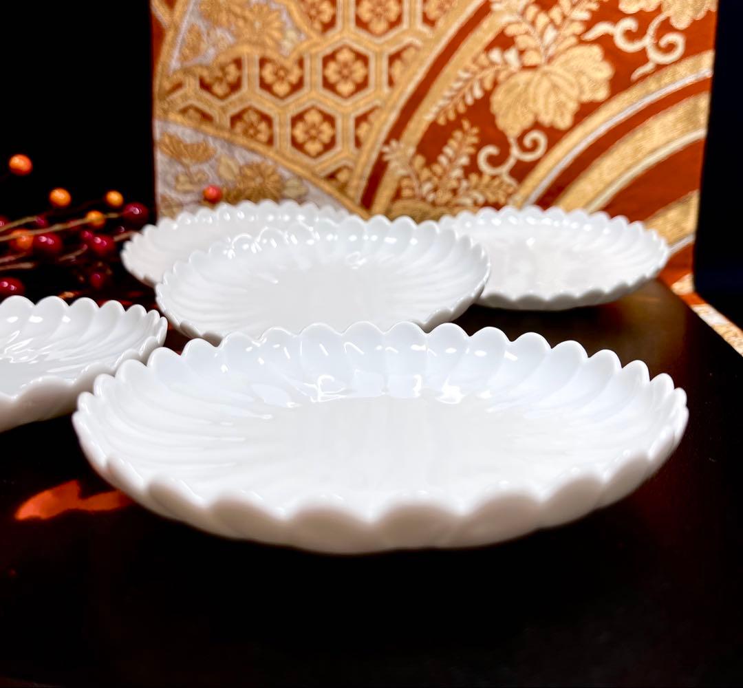 【こた】 前畑陶器 白磁 菊割 銘々皿 セット 小皿 他おまとめ