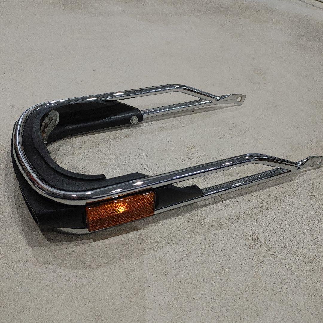 ハーレーフロントバンパー　新品未使用に近い