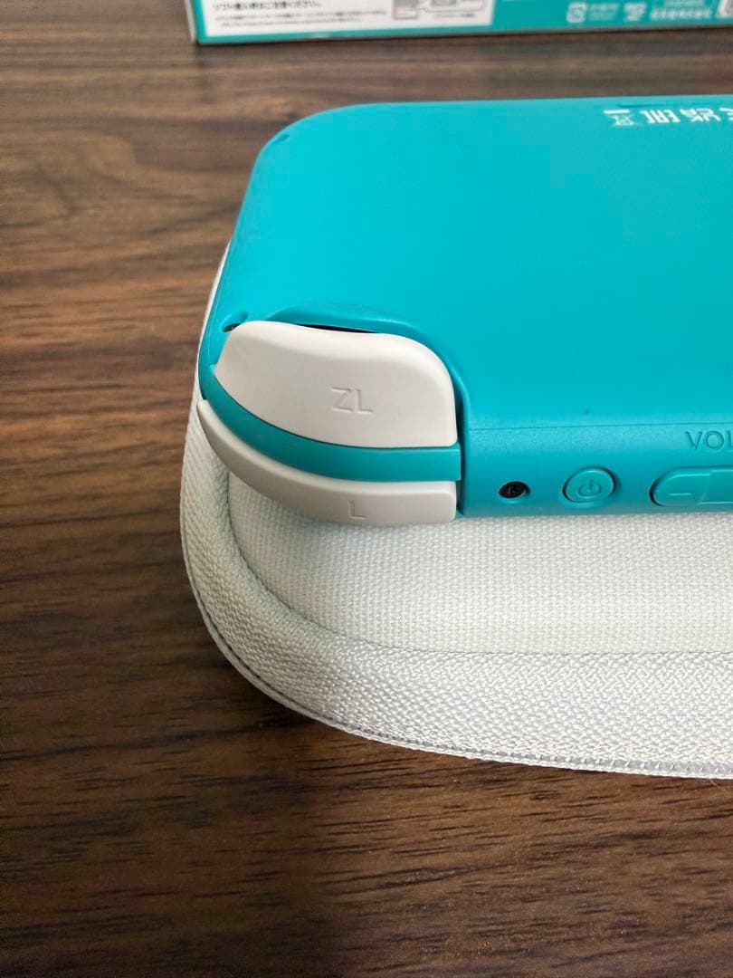 a*n様 Nintendo Switch Lite（ターコイズ）、外箱・充電器・