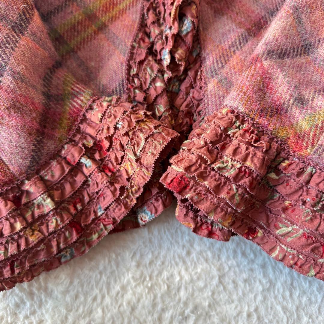 カネコイサオ ノーカラージャケット チェック ピコフリル 裏地キルティングウール