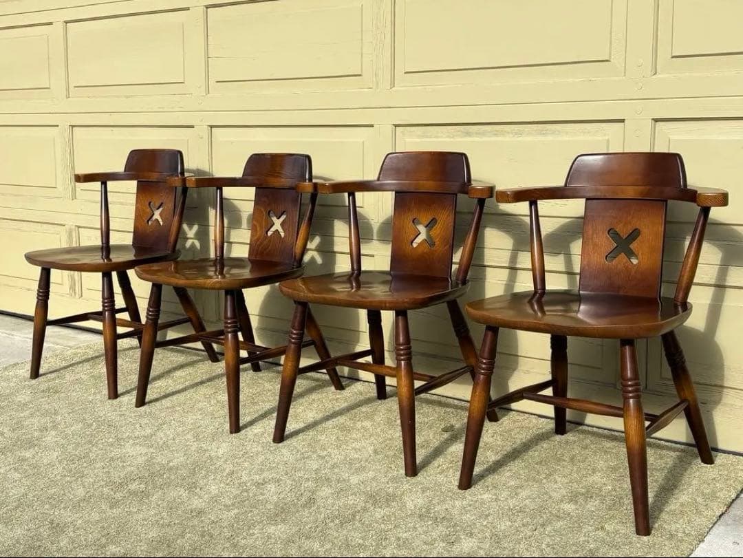 ①飛騨産業（キツツキ）X透かし 無垢材 ダイニングチェア ★1脚からの販売