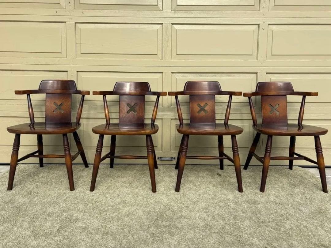 ①飛騨産業（キツツキ）X透かし 無垢材 ダイニングチェア ★1脚からの販売