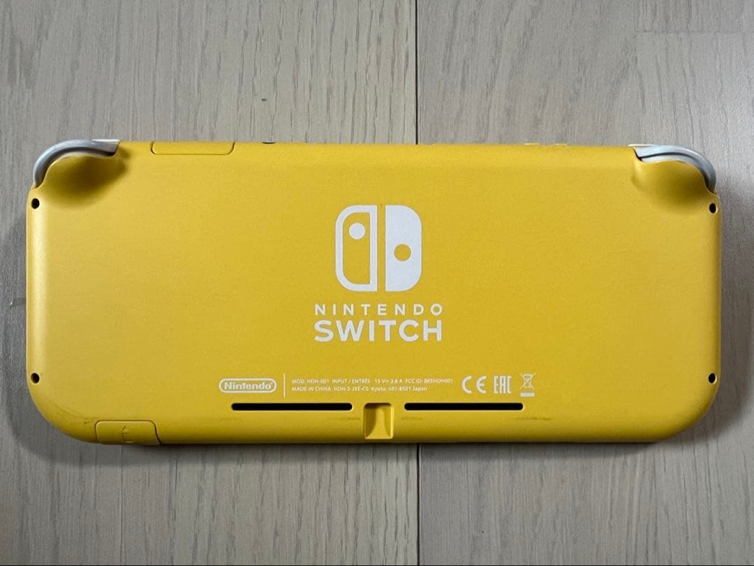 Nintendo Switch Lite イエロー 本体のみ